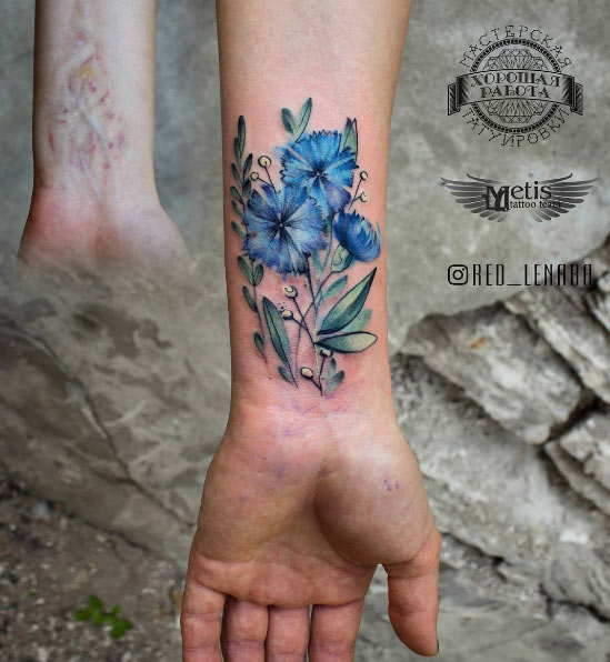 blue-flowers-tattoo - TatuaggiStyle.it